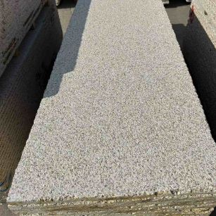 六盘水 黄金麻花岗岩荔枝面毛板，半成品