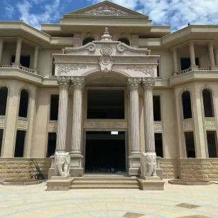 六盘水 黄金麻别墅外墙干挂，大柱，大象，蘑菇石，雕花板