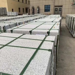 六盘水 白麻花岗岩5.0公分荔枝面地铺石