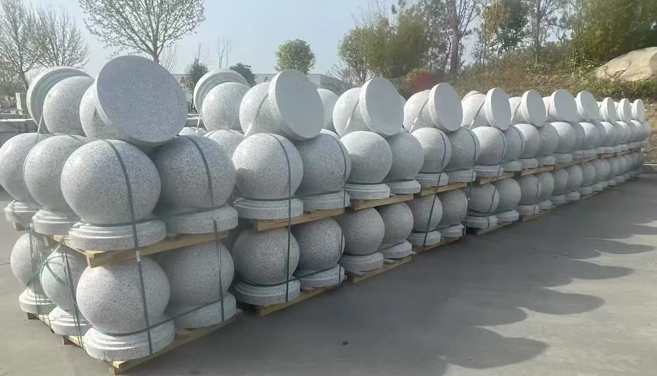 六盘水 白麻花岗岩石材圆球，石球，挡车球，隔离球，景观石球，风水球等