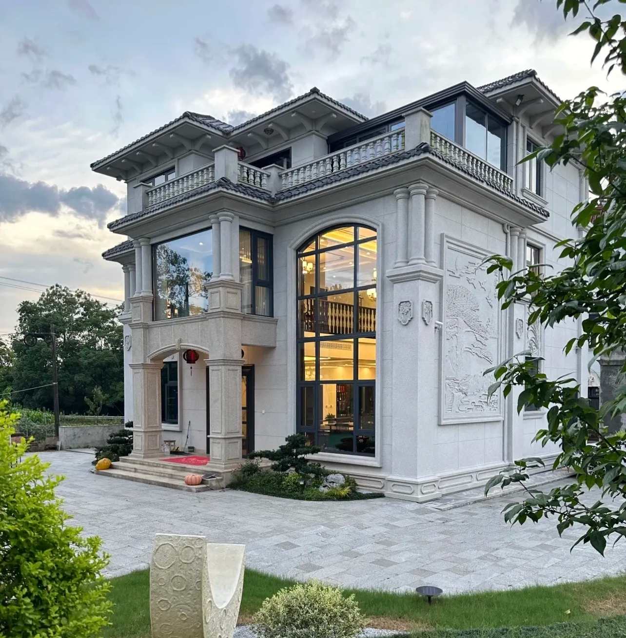 六盘水 白麻花岗岩私人别墅干挂石材豪华定制