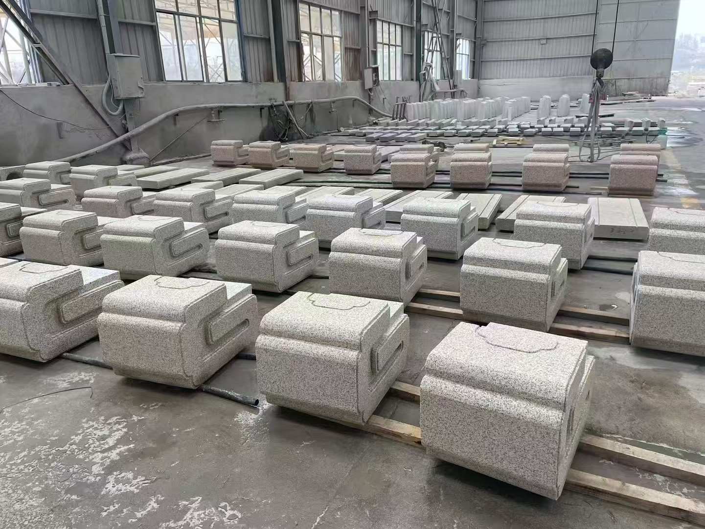 六盘水 白麻花岗岩异形加工-石凳，坐凳