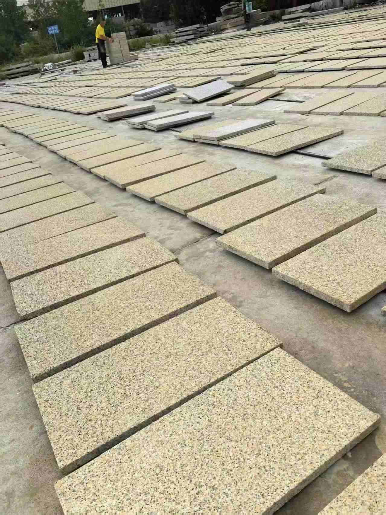 六盘水 黄金麻荔枝地铺石面排板