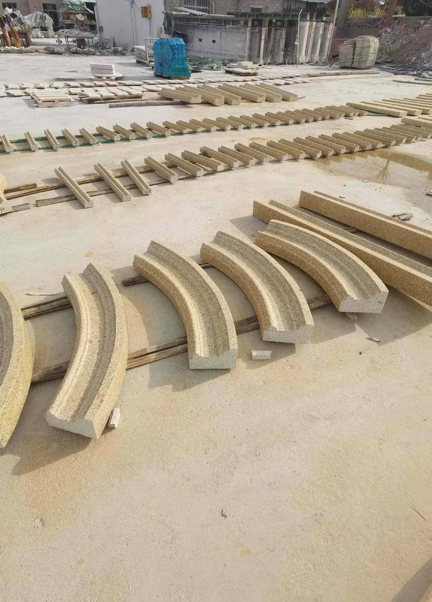 六盘水 黄金麻花岗岩别墅线条