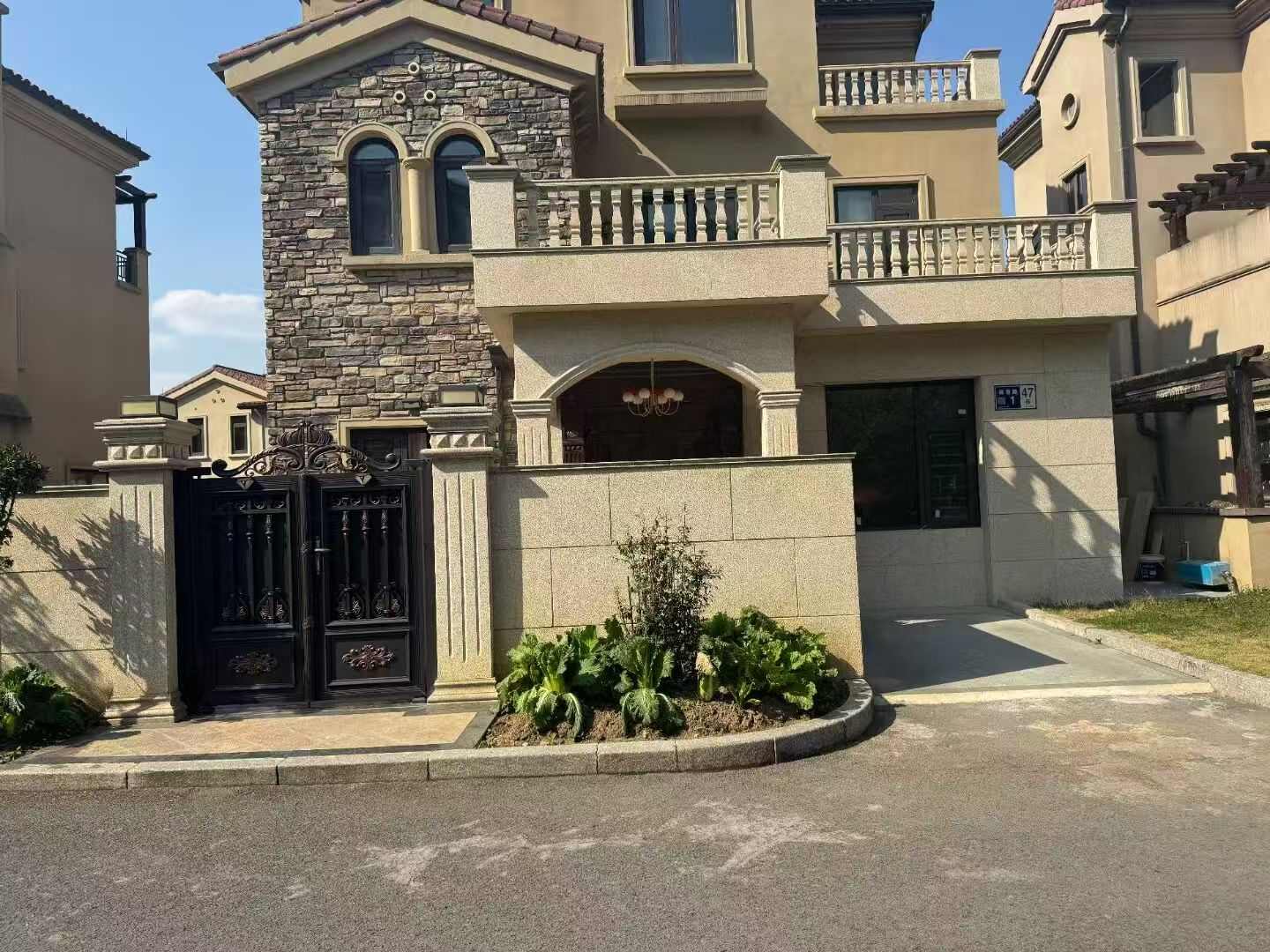 六盘水黄金麻别墅案例展示