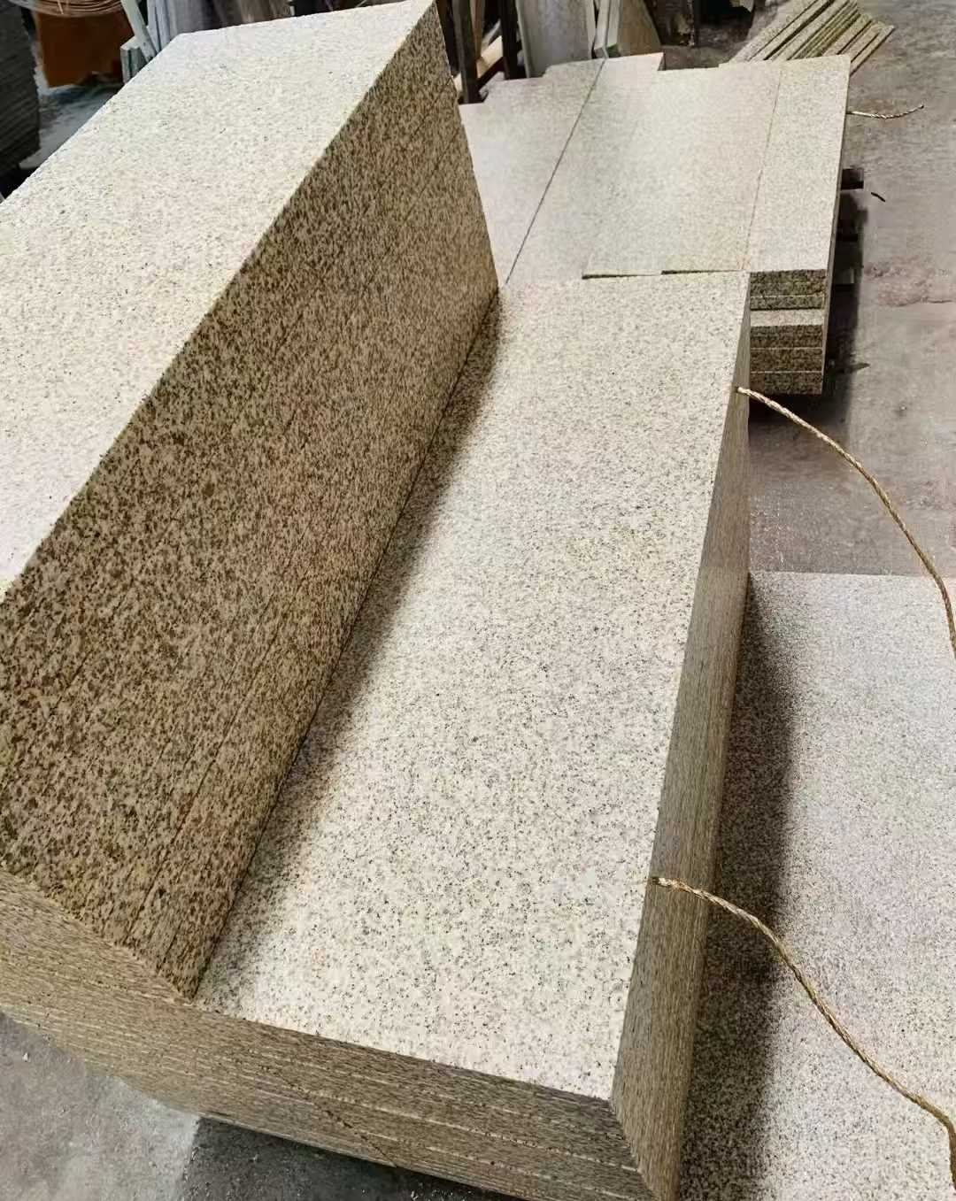 六盘水 黄金麻荔枝面外墙干挂成品