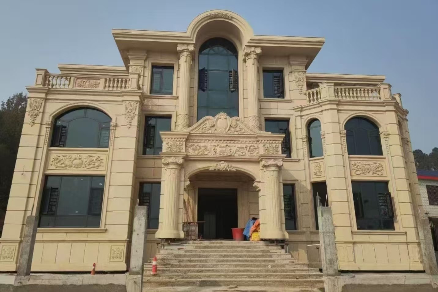 六盘水 黄金麻花岗岩别墅外墙干挂